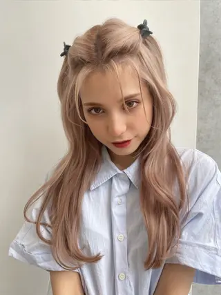 ロング 透明感カラー🩵 レイヤーカットYUIのヘアスタイル