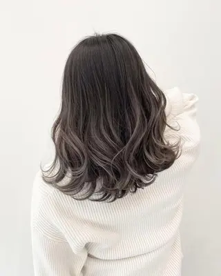セミロング カラー パーマ ヘアアレンジ 【公式】amble luxe池袋東口🩷のヘアスタイル