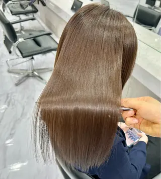 ロング 赤木 達哉のヘアスタイル