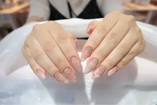 ネイル Anmi Nail 新宿のネイルデザイン