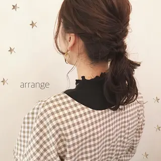 ミディアム ヘアアレンジ 市川 千夏のヘアスタイル