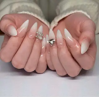 ネイル GIN NAILのネイルデザイン