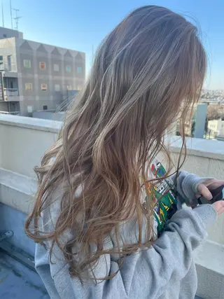 ロング カラー 沖縄東京2拠点美容師 mamicoのヘアスタイル