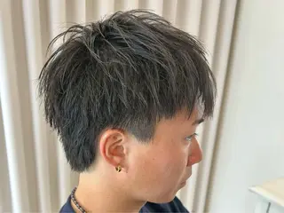 ショート センターパート 韓国ヘア・綾也のヘアスタイル