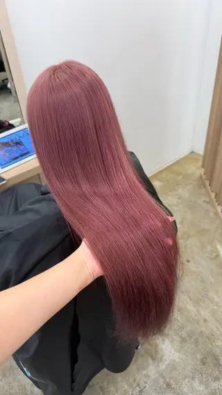 ロング 艶髪✖️ハイトーン 🫧YURIA🫧のヘアスタイル