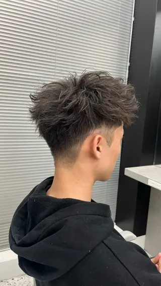 ショート そら/Ace栄 スパイキー/パーマのヘアスタイル