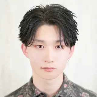 メンズ メンズ特化カットパー マカラー坂田柊のヘアスタイル