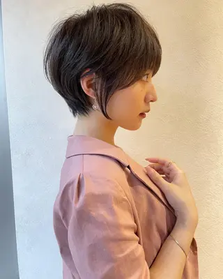 ショート カラー Aster 店長 れおんのヘアスタイル