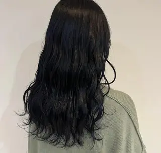 ロング カラー ROCCOeast りんな/ハイトーン♡のヘアスタイル