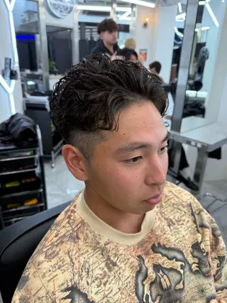 ショート パーマ メンズ 🇺🇸メンズ特化/ 四辻 凱斗🇺🇸のヘアスタイル