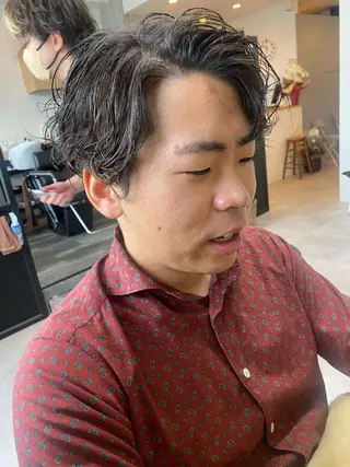 パーマ メンズ 似合う髪型見つけます AYAKAのヘアスタイル