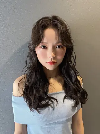 ロング 田中 瑞希のヘアスタイル