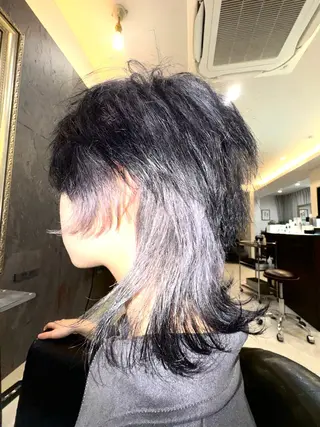 ショート カラー ハイトーン/レイヤー /ウルフ⭐️永田⭐️のヘアスタイル