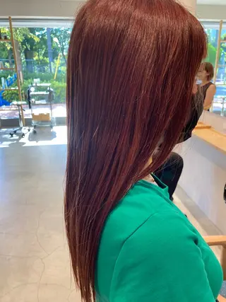 ロング カラー EMMA Satakeのヘアスタイル