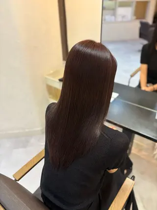 ロング カラー ACCOLE Yuzuのヘアスタイル