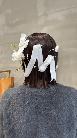 ヘアアレンジ 瑠己杏 :ボブ/ ハイトーンワンカラーのヘアスタイル