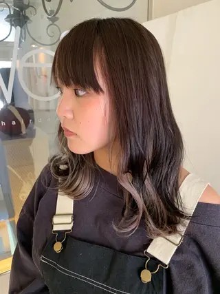 ミディアム 渡辺 健太のヘアスタイル