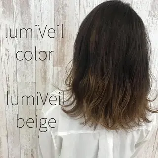 セミロング カラー Oopsレイヤー 加藤澄都のヘアスタイル