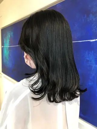 ミディアム カラー 🫧tomoka 透明感カラー🫧のヘアスタイル