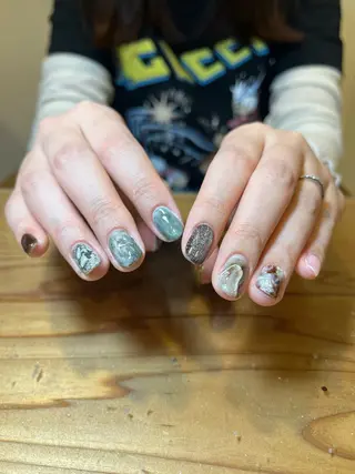 ネイル Hi' nail yunaのネイルデザイン