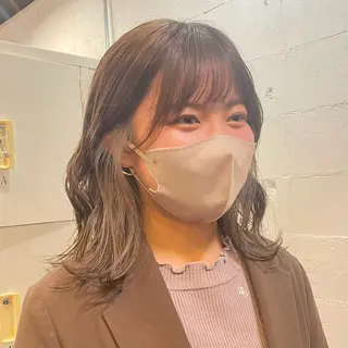 ミディアム カラー ヘアアレンジ 🎀レイヤー 透明感 カラーyuuri🎀のヘアスタイル