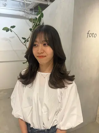 セミロング 新宿/顔周りカット +レイヤー=しずく♩のヘアスタイル