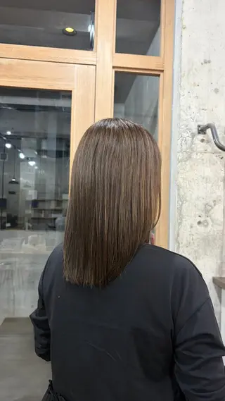 ミディアム 矢野 恵里佳のヘアスタイル