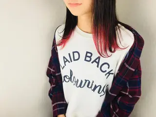 ミディアム still .のヘアスタイル