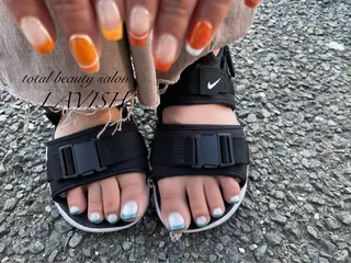 ネイル LAVISH 大和店 🤱子連れ大歓迎のネイルデザイン