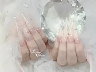ネイル MoMoA Nail ネイル長さ出し専門店のネイルデザイン