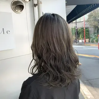 ミディアム カラー navile原宿 yumaのヘアスタイル