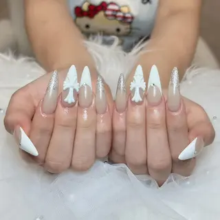 ネイル Eli Muse 新宿ネイルのネイルデザイン