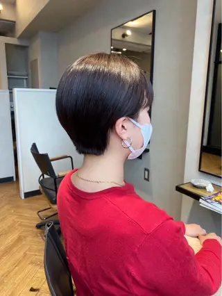 ショート 檜谷 晴　顔周りカットのヘアスタイル