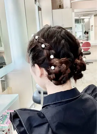 セミロング ヘアアレンジ au美容室 栄矢場町のヘアスタイル