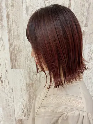 ショート カラー Oopsレイヤー 加藤澄都のヘアスタイル