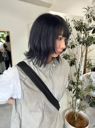 ミディアム 千葉 佑月のヘアスタイル