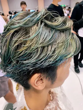 くるくるパーマ aikoのヘアスタイル