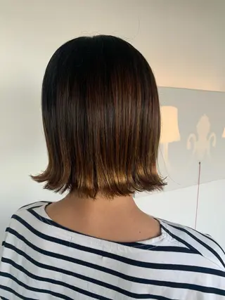 ミディアム おせ ちさとのヘアスタイル