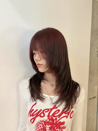 セミロング カラー 🌊インナーカラー 🐬櫻井海星のヘアスタイル