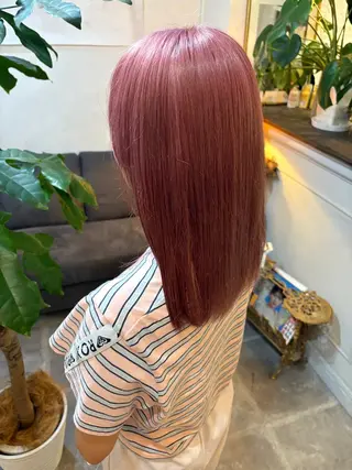 ミディアム 福嶋 愛のヘアスタイル