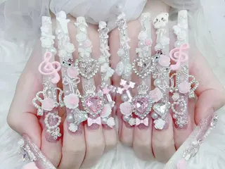 ネイル MUNI🎀 NAIL のネイルデザイン