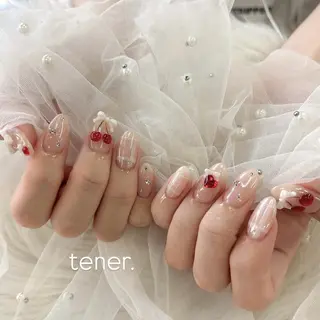 ネイル tener YUI🫧のネイルデザイン
