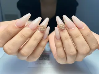 ネイル 心斎橋Mione nail salonのネイルデザイン