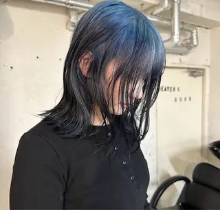 ミディアム カラー 沼るブリーチカラー アズサ⛓️のヘアスタイル