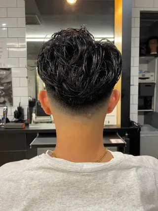 ショート メンズ 💈フェード× パーマ🔥松下💈のヘアスタイル