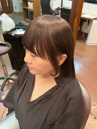 セミロング カラー ブリーチカラー🤍 ききのヘアスタイル