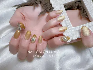 ネイル ネイルサロン ルミア Lumia 店長施術のネイルデザイン