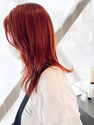 ロング カラー 林 美優のヘアスタイル