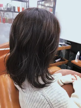 ミディアム 杉野 凜のヘアスタイル