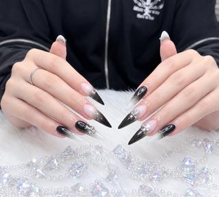 ネイル Mina Aurea Nailのネイルデザイン